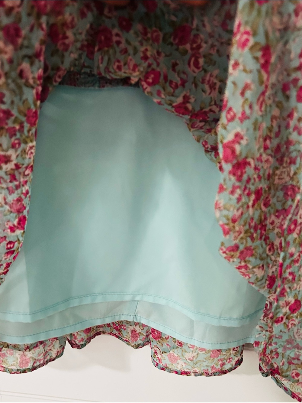 ASTR The Label Blue Pink Floral Ruched Mini Dress Size M Cottagecore Romance - Picture 8 of 11
